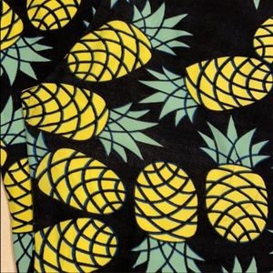 RARE Lularoe TC Leggin Pineapple Exc. Condition